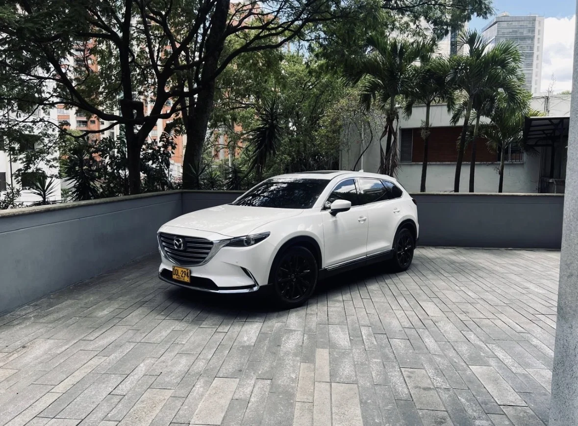 Mazda CX-9